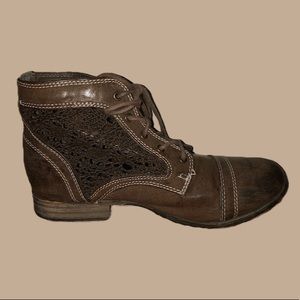 Aphorism brown crochet ankle booties